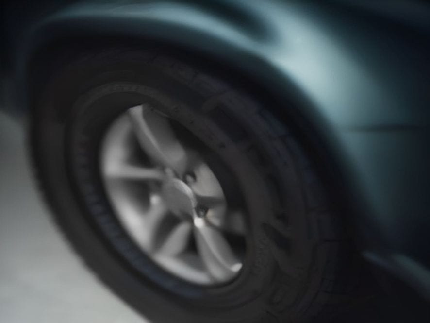 tire rim shine detailing